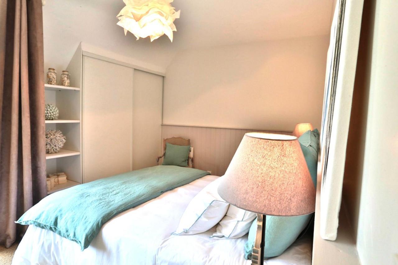 Reves De Bord De Mer Locmariaquer Room photo